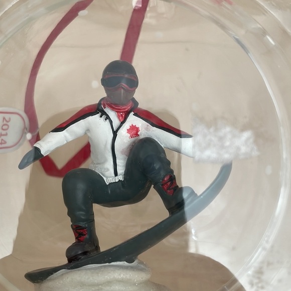 Olympic Team Canada Snowboarding Glass Christmas Ornament - Picture 4 of 4